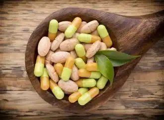 Suplimentele alimentare, promovate de azi după reguli noi. „Românii sunt, în multe cazuri, înșelați”